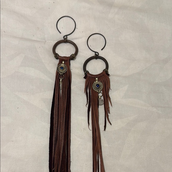 Festival Boho Brown Fringe Earrings - Picture 1 of 3